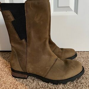 Sorel Brown pull on boots-8.5